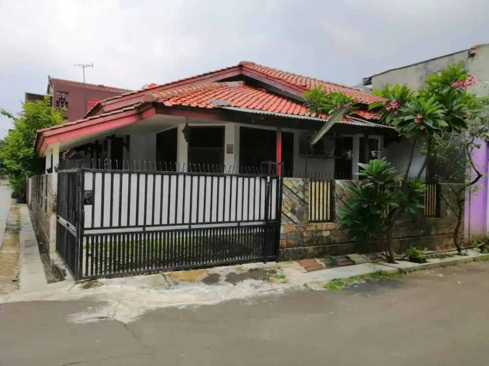Rumah Hoek asri & nyaman