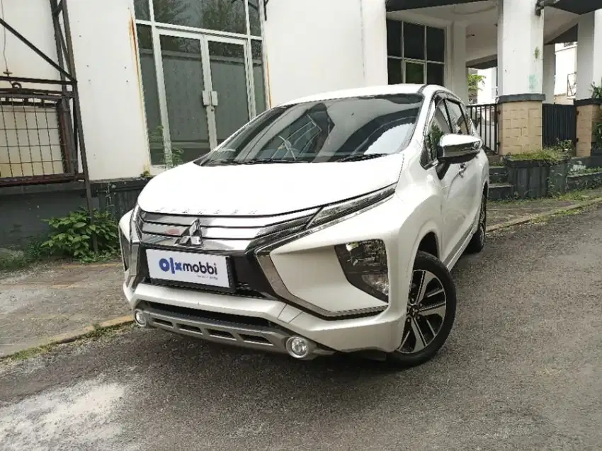 like new - MITSUBISHI XPANDER 1.5 Ultimate Bensin A/T 2019 PUTIH