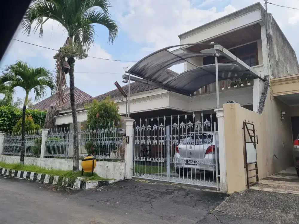 RUMAH 2 LANTAI DEKAT BCA GALUNGGUNG LUAS 445