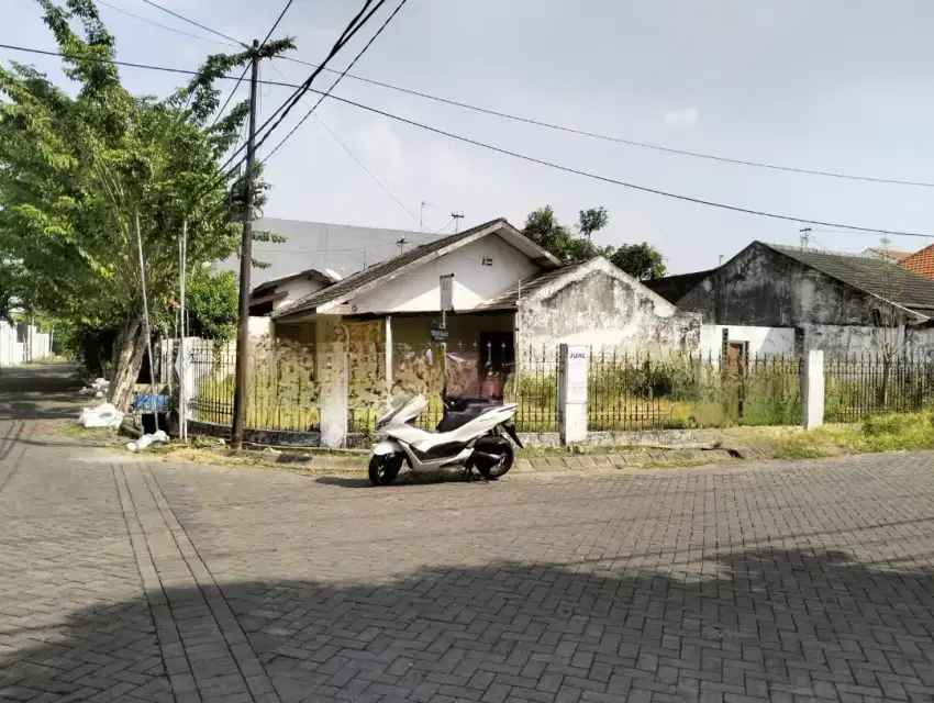 Hitung Tanah‼️Rumah Hook Murah Semolowaru Surabaya