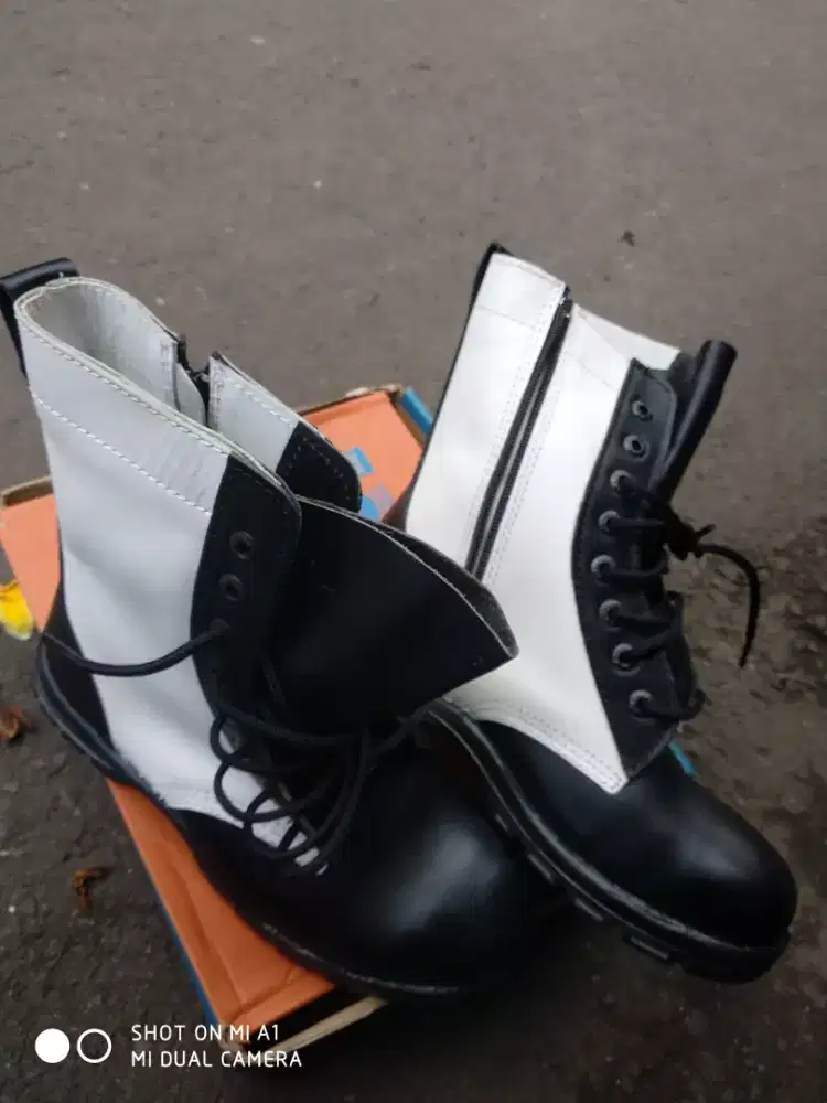 Jual sepatu boots pdl vrovos kent safety original size 42 bsa byar cod