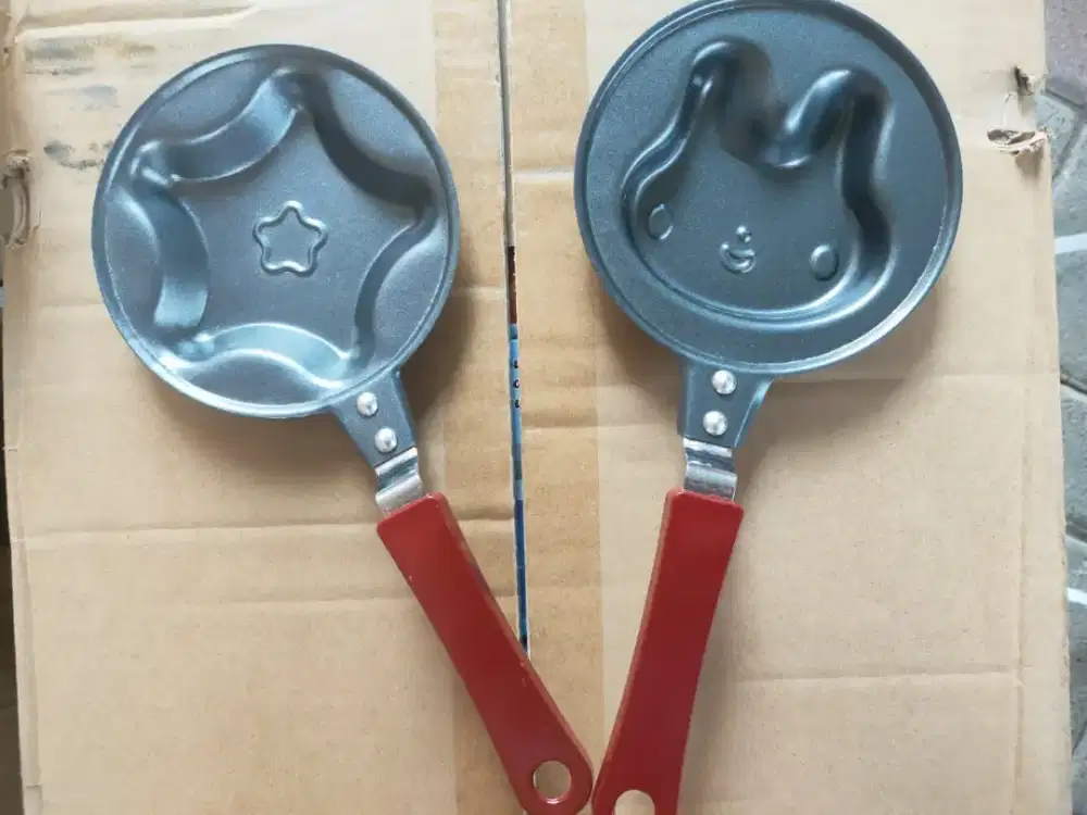 Teflon telur karakter