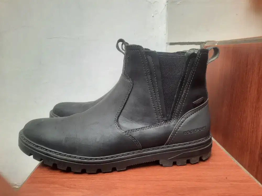 Sepatu 43 sepatu kulit 43 sepatu boot 43 boots 43 rockport43 sepatu 44