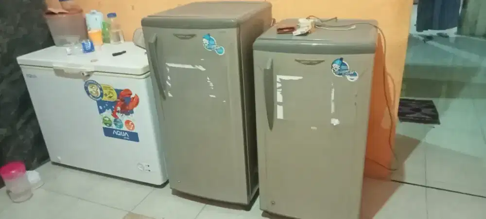 Menerima Jual beli freezer rusak dll