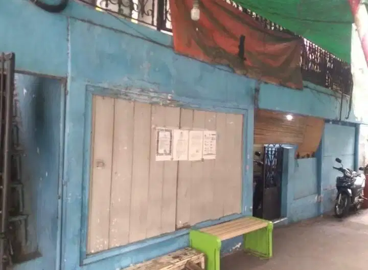 Dijual Rumah kawasan strategis pinggir jalan cocok untuk usaha dagang