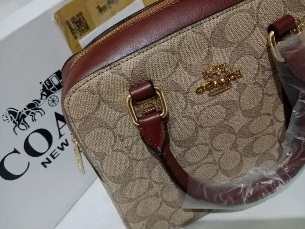 Tas tangan coach, baru lengkap, nego