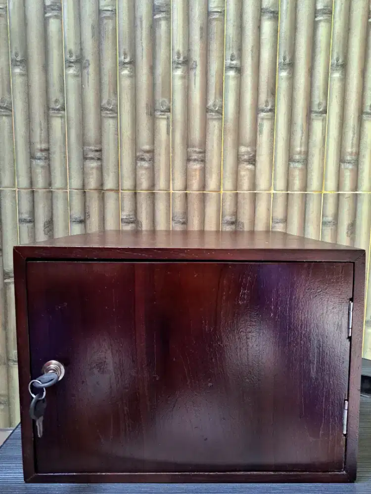 Brangkas Kayu Jati Baru 35x35x25cm