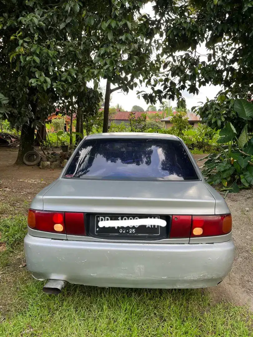 MITSUBISHI LANCER 1600 SOHC MT