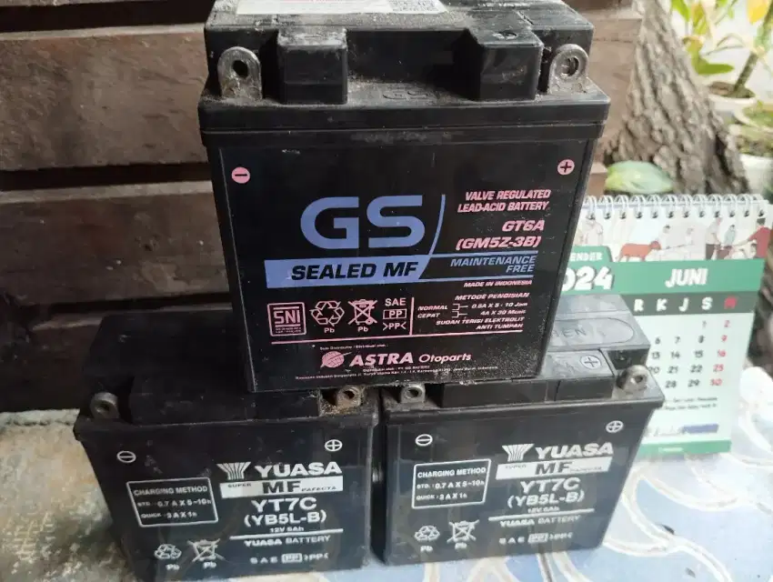 accu aki bekas copotan motor vega grand mio jupiter supra gs yuasa ori