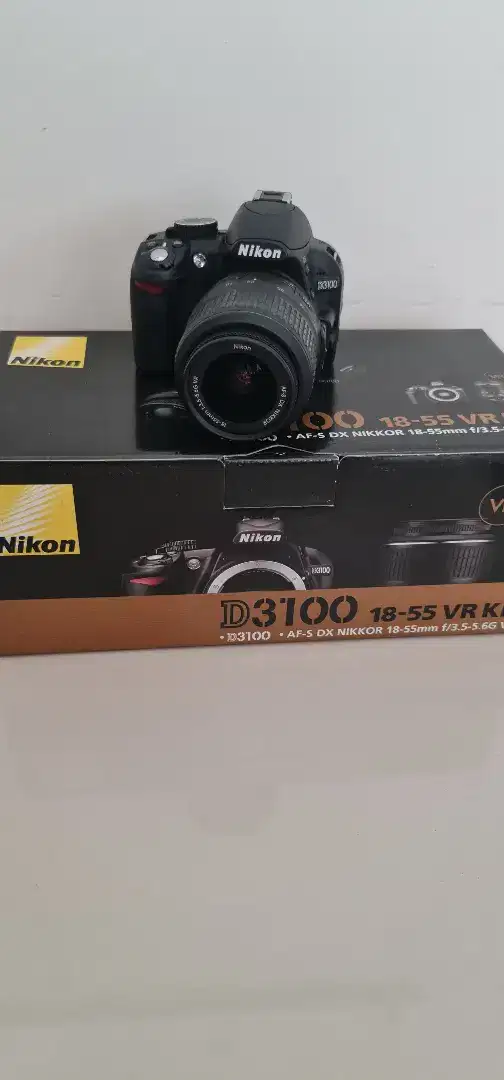 Nikon d3100 18-55 VR KIT