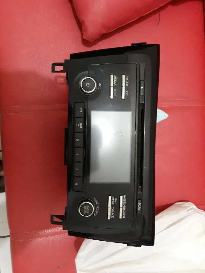 Dijual audio nissan xtrail T32