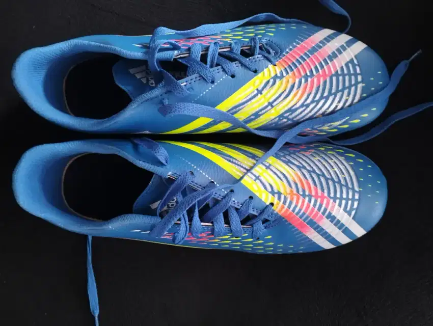 Sepatu futsal Adidas predator no 41