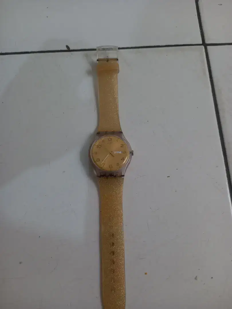 Jam swatch gold original...