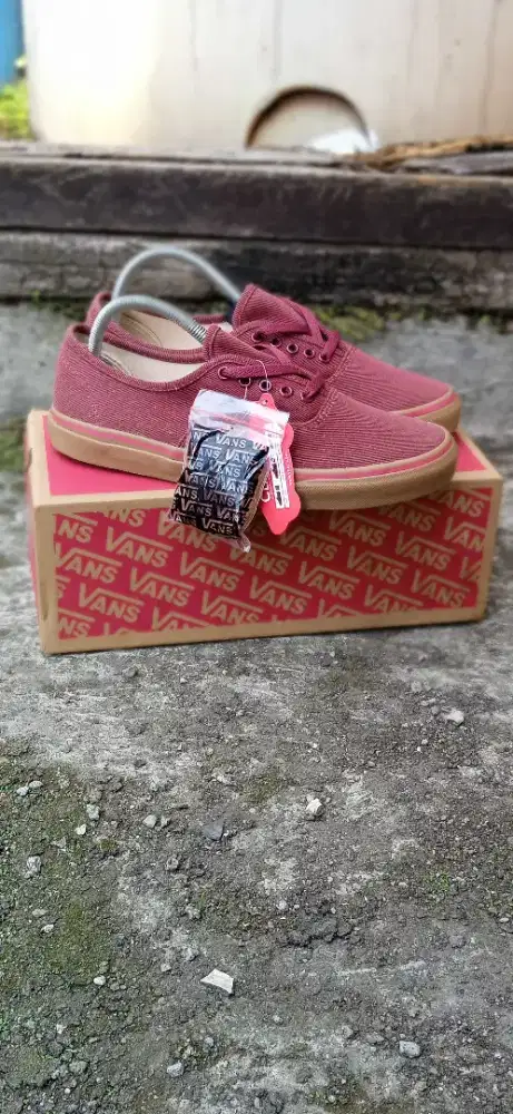 Sepatu Vans Authentic Washed Denim Port Royal Gum size 43 waffle ICC