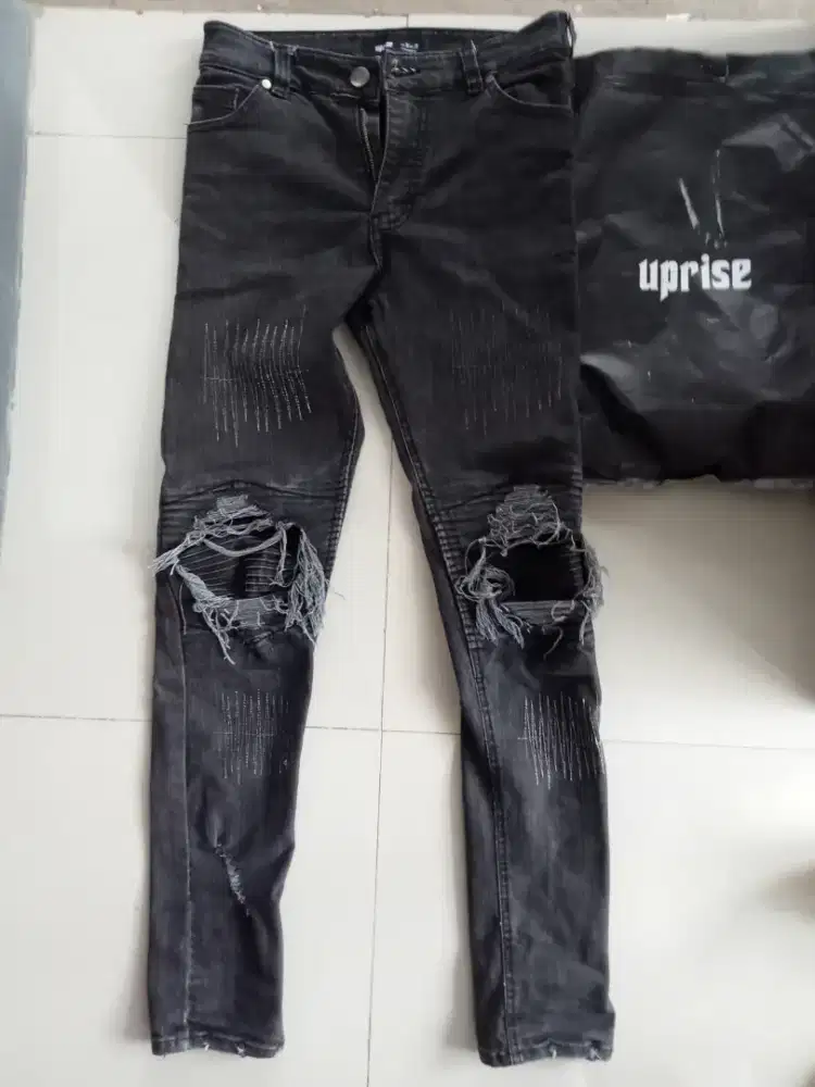 Celana uprise equalizer size 30 resize 28 bisa dibuka