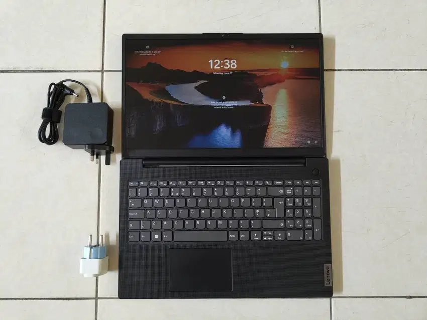 Laptop Lenovo Original V15 G2 2022