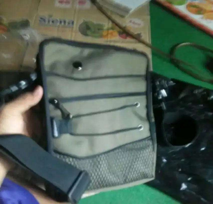 Tas selempang pinggang punggung