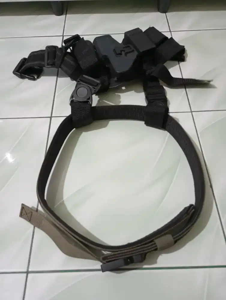 Jual Cepat Emerson Gear Belt dan Gun Magazine Holder