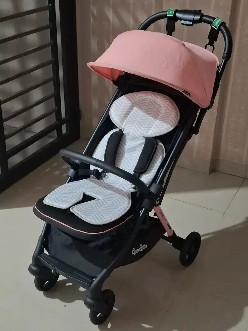 Stroller bayi pink hitam