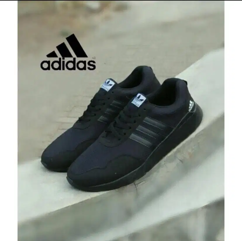 Sepatu jumbo BIG SIZE 45 adidas new