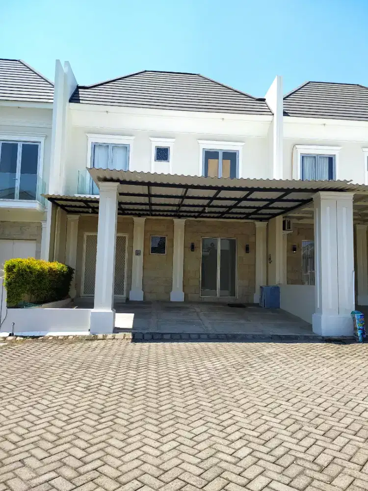 Perumahan Minimalis Menganti Grenlenland Residence