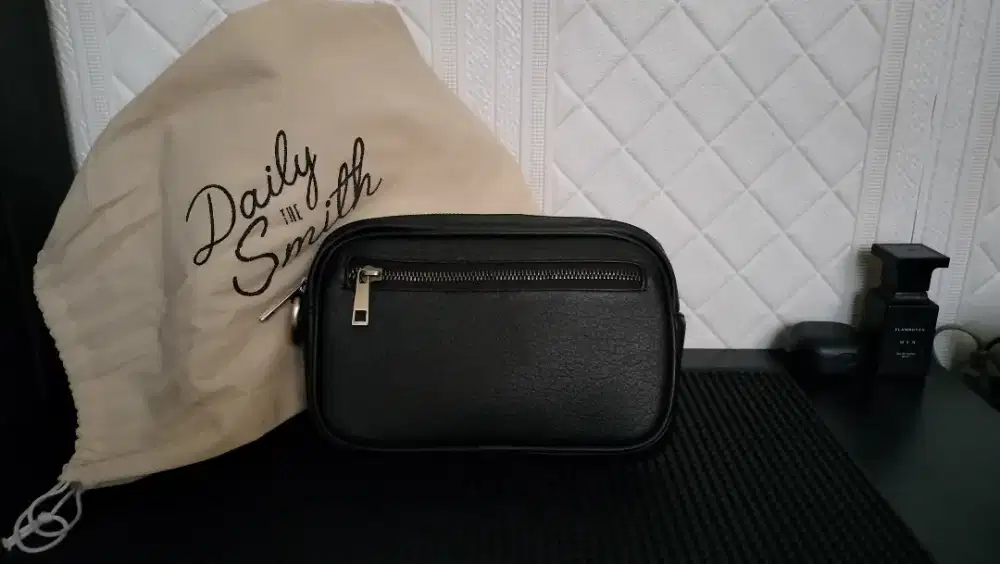 HANDBAG (CLUTCH) LOCAL BRAND