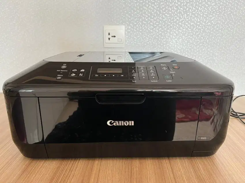 Canon printer with very good condition like new