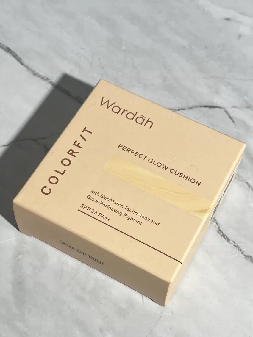 Wardah Colorfit Perfect Glow Cushion - Tahan Lama Dilengkapi SPF 33 PA