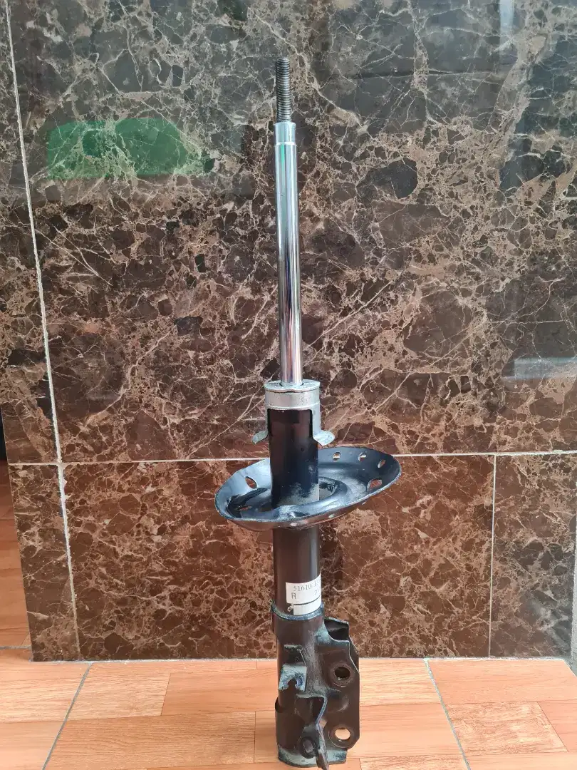 Shock honda Freed Original Showa