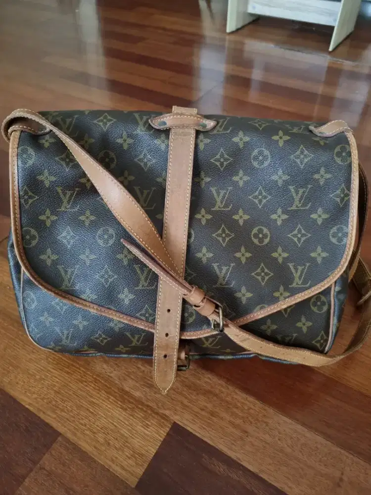 Tas LV original dan mulus milik pribadi