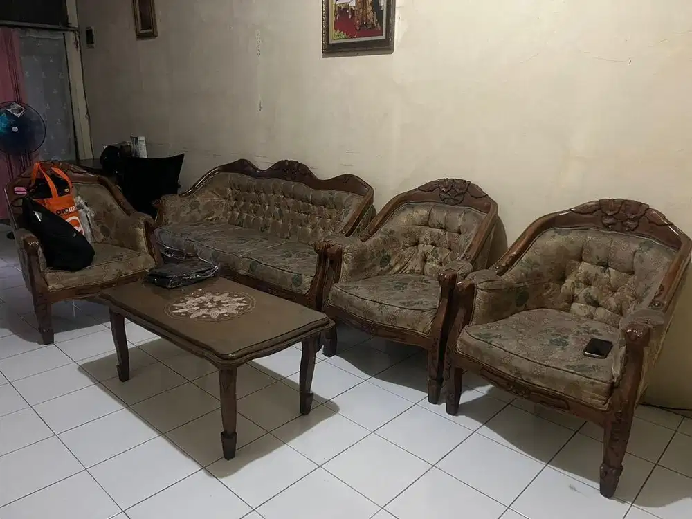 Jual Cepat - 1 set kursi tamu