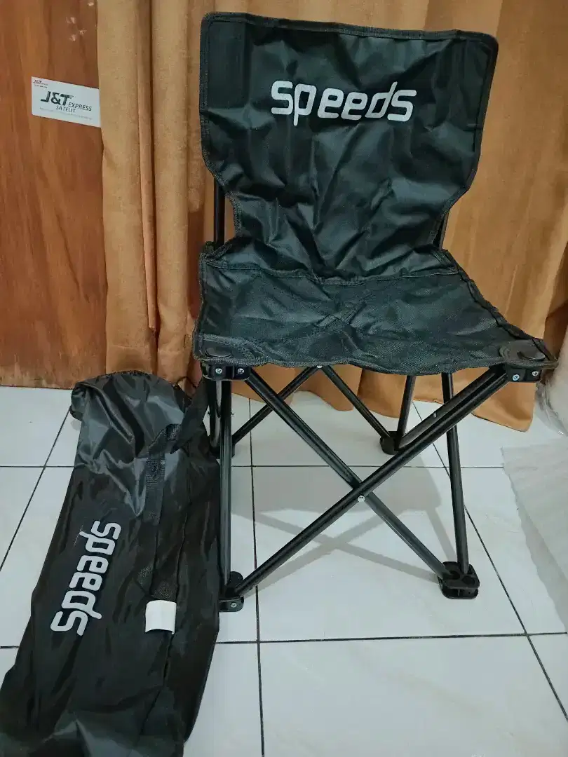 Kursi Lipat/camping/mancing/gunung Merk Speeds Uk.XL 36x36x58cm