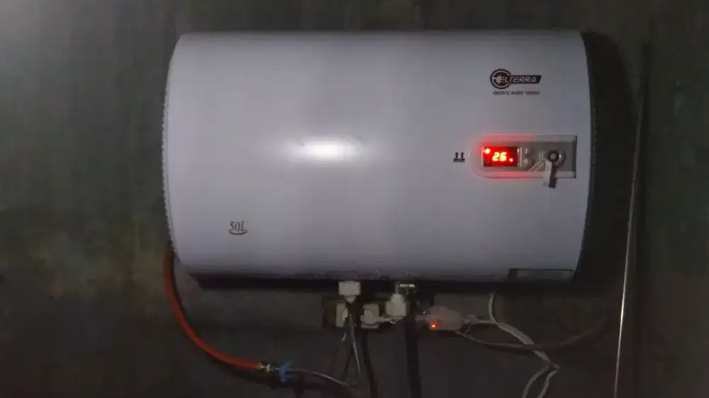 Water heater listrik