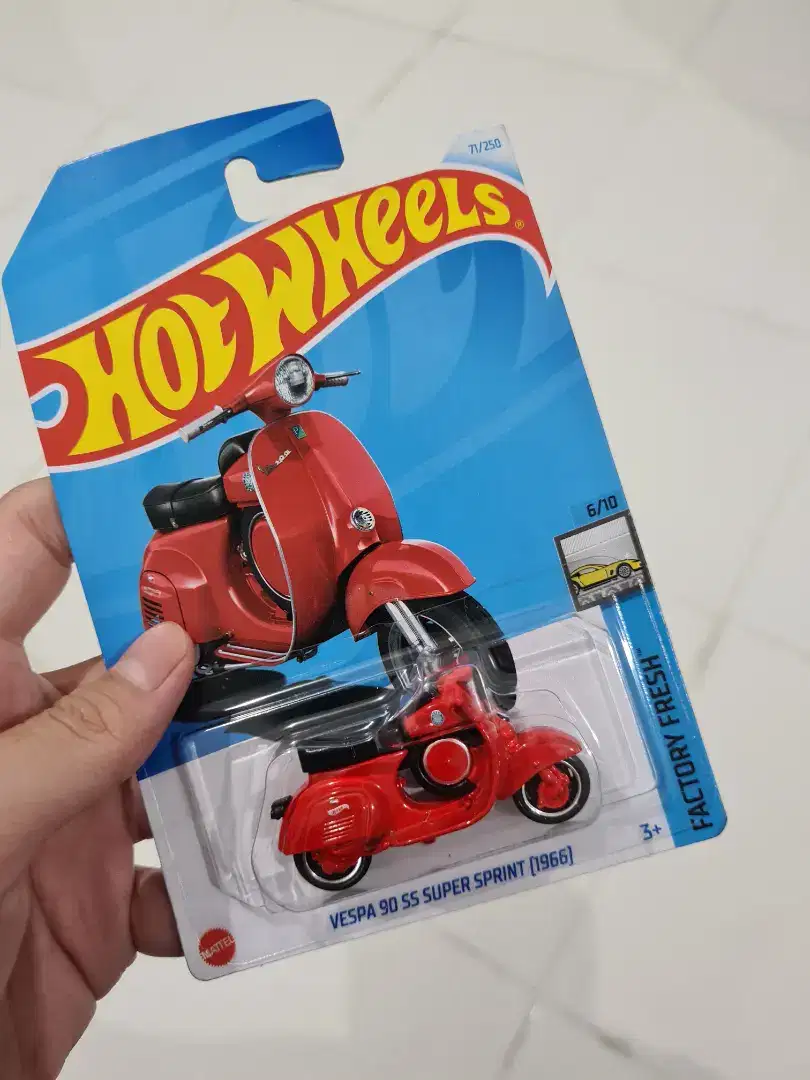 Hotwheels Vespa 90 SS Super Sprint (1966)