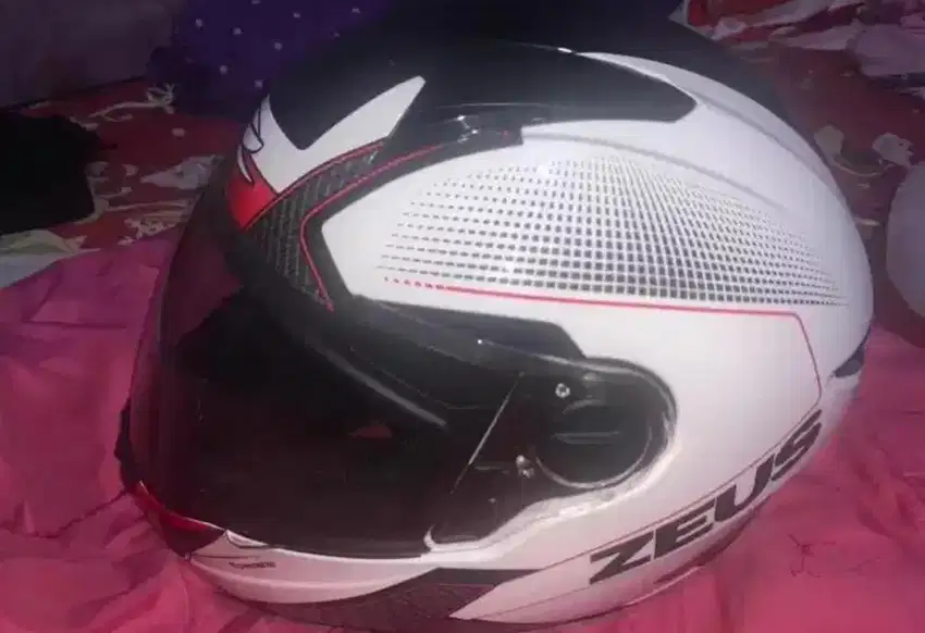 Helm full face Zeus size M mulus