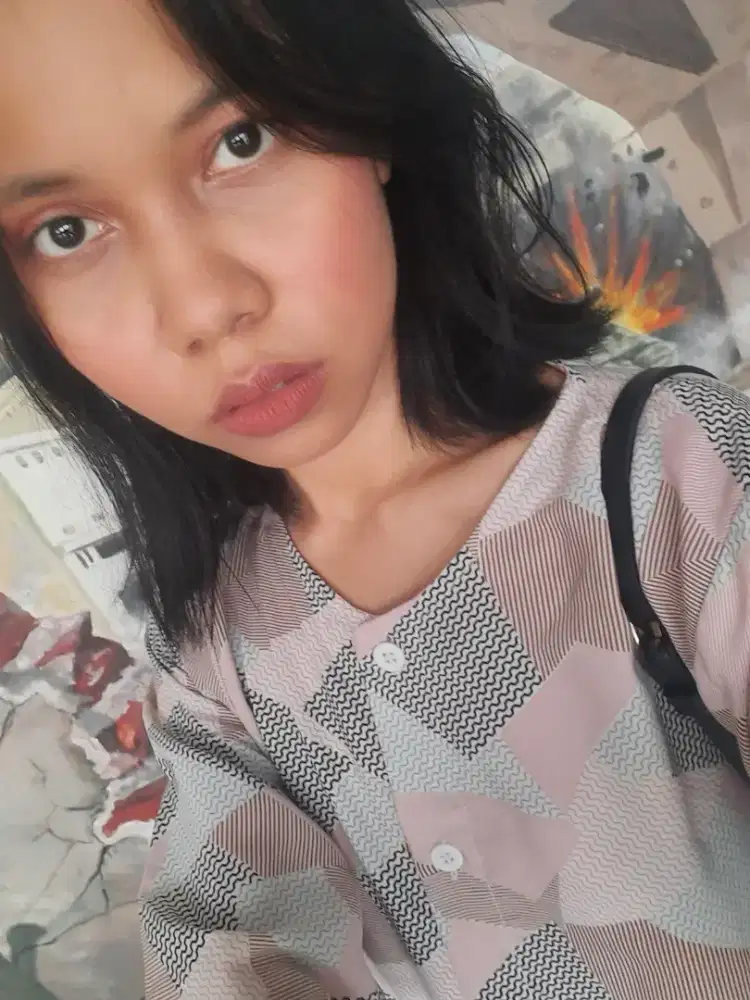 Cari lowongan admin/part time/freelance