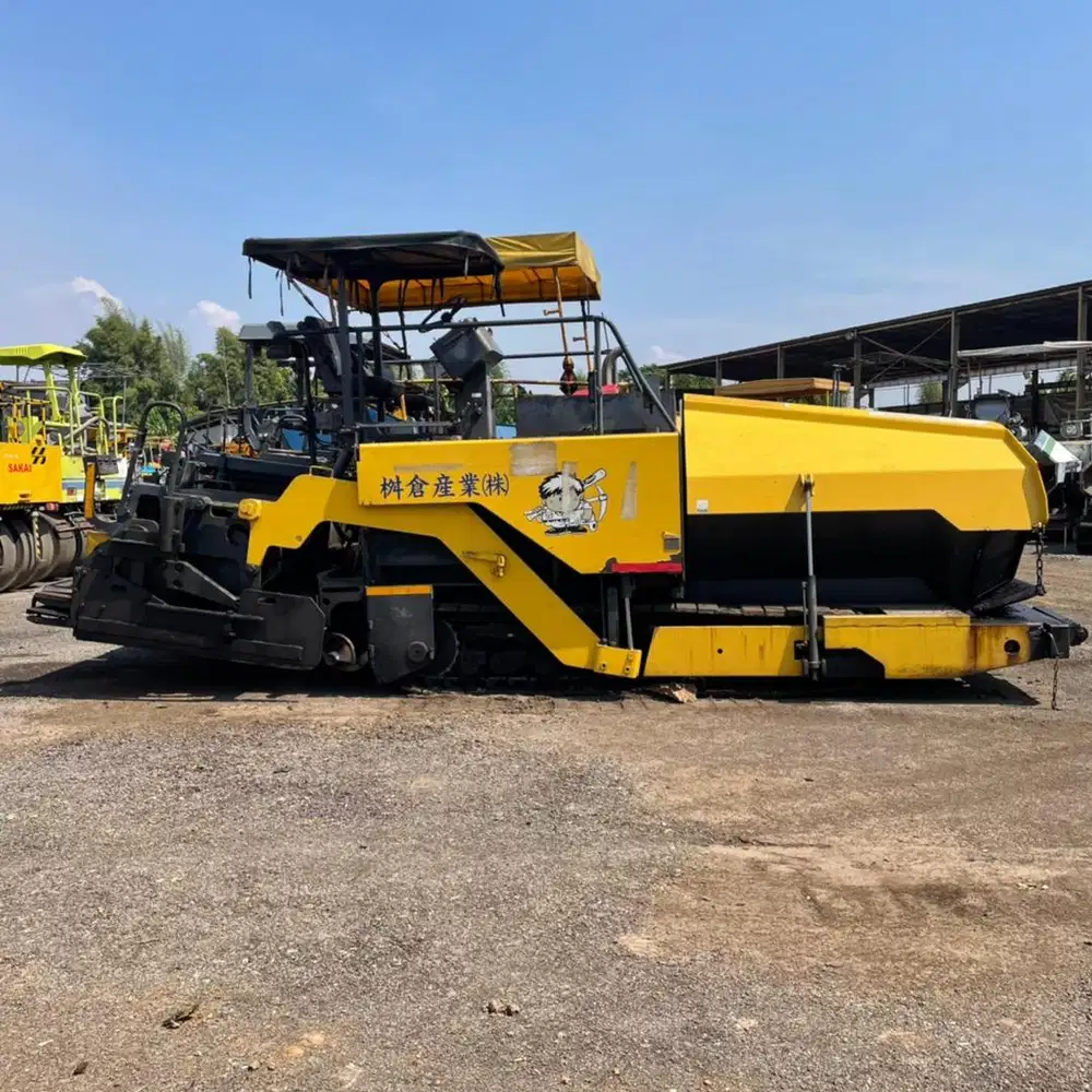 Dijual !  Asphalt Finisher Nigata NFB63C. Ex Japan !