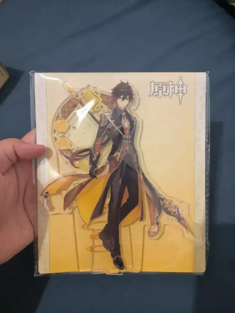 Standee Akrilik Zhong Li