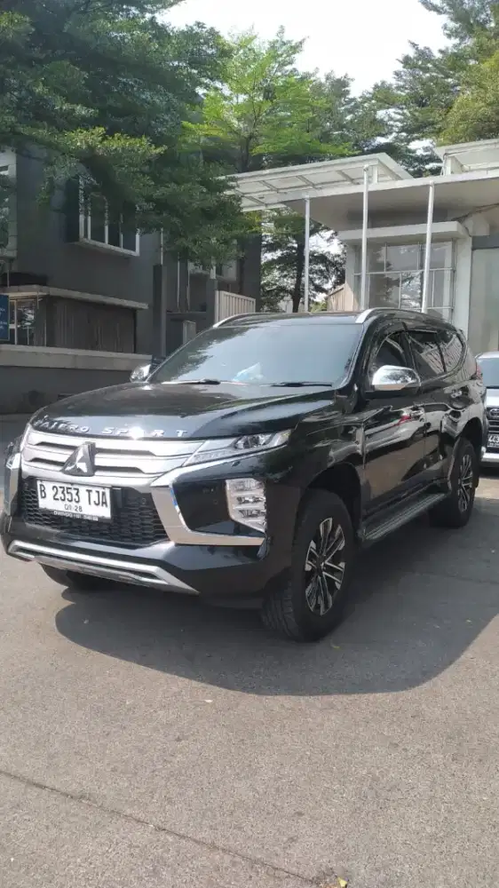 Rental mobil lepas kunci / plus driver ok