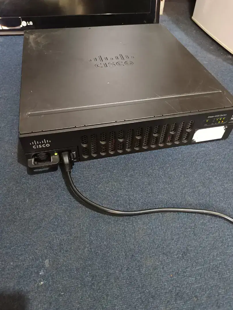 Router Cisco Isr 4351