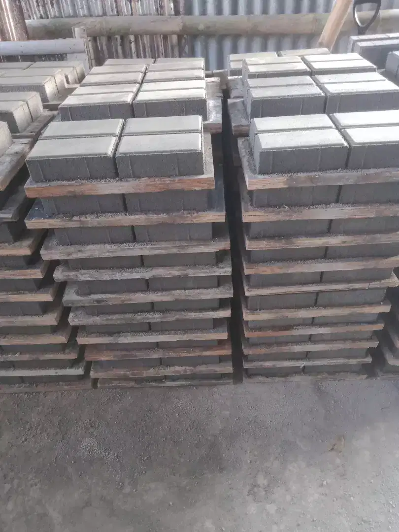 Paving kotak persegi panjang