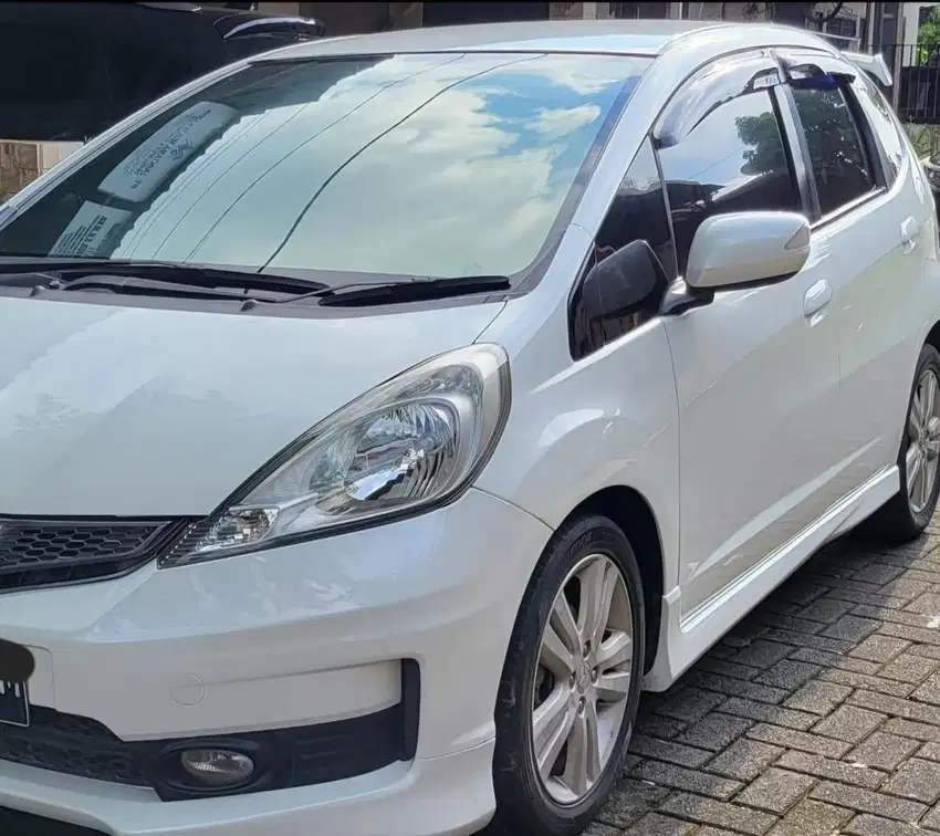 Dijual Honda Jazz 2012 Matic