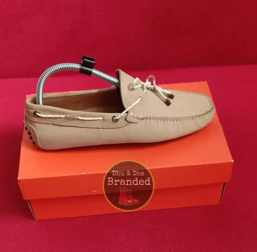 Sepatu slip on Tod's size 41 original Italia (!prelove ) mewah