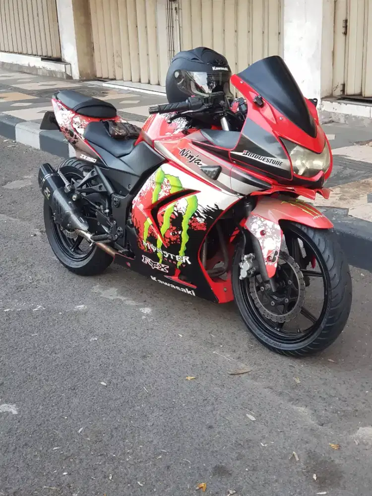 Kawasaki Ninja 250 Karbu 2011 Plat Sda