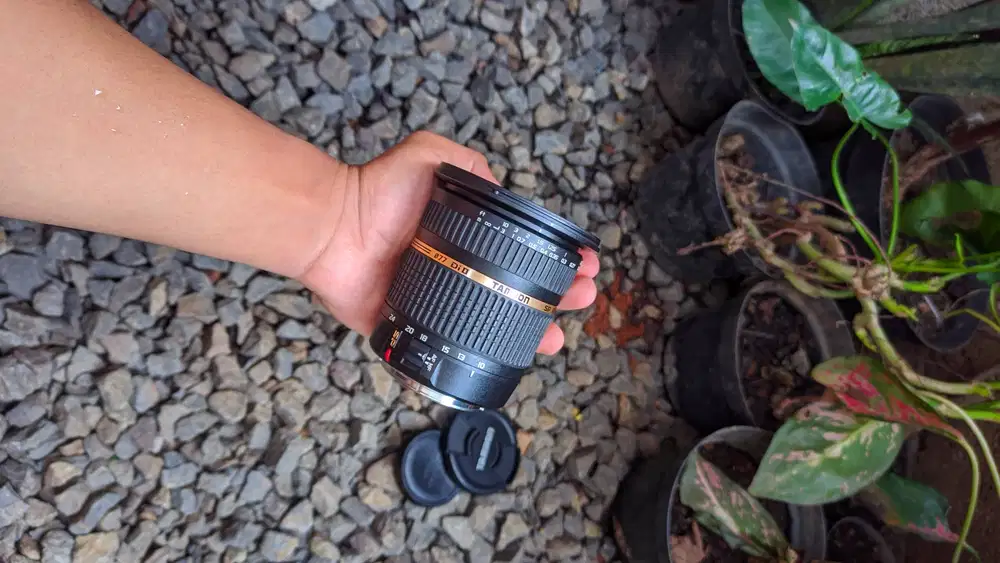 Lensa Tamron SP 10-24mm F3.5-4.5 DI for canon