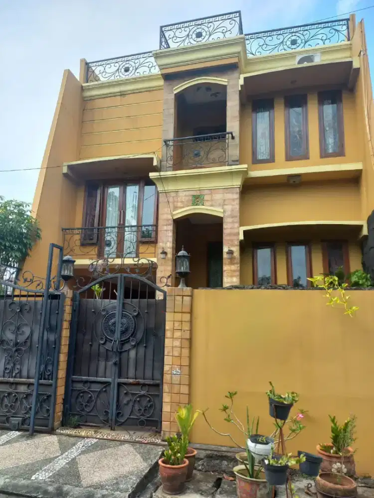 Dijual Rumah siap huni full furnished di Metland Cakung