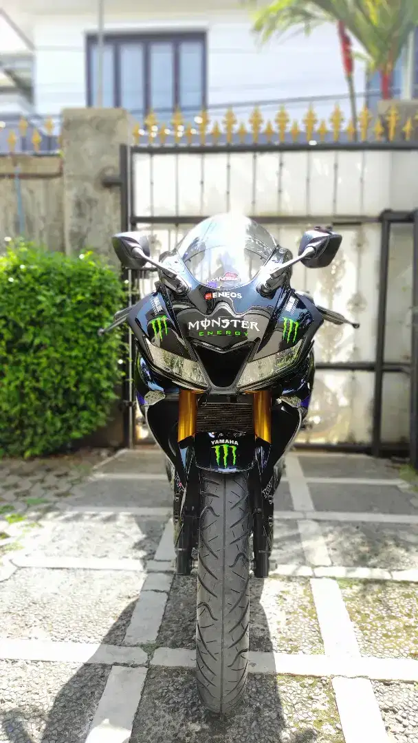 yamaha R15 v3 tahun 2019 monster GP livery original