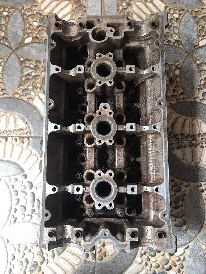 Cylinder Head Mitsubishi Galant Lele V6 Original