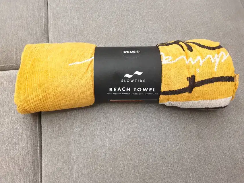 brand new with wrap 100% original slowtide x deus machina beach towel