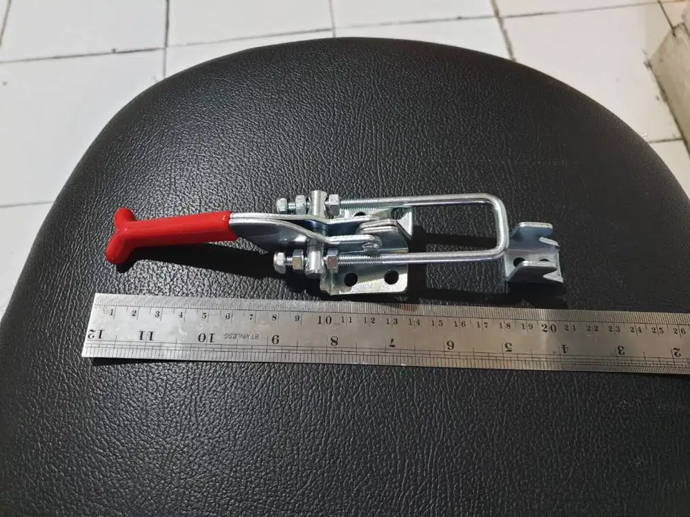 toggle clamp latch holding capacity 320Kg bahan stainless 304